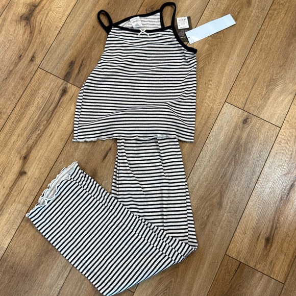 art class Black and White Striped Kids Pajama Set - Picture 1 of 3